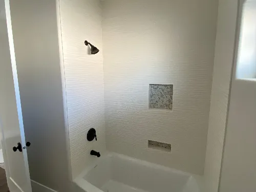 bloomington-addition-guest-bathtub